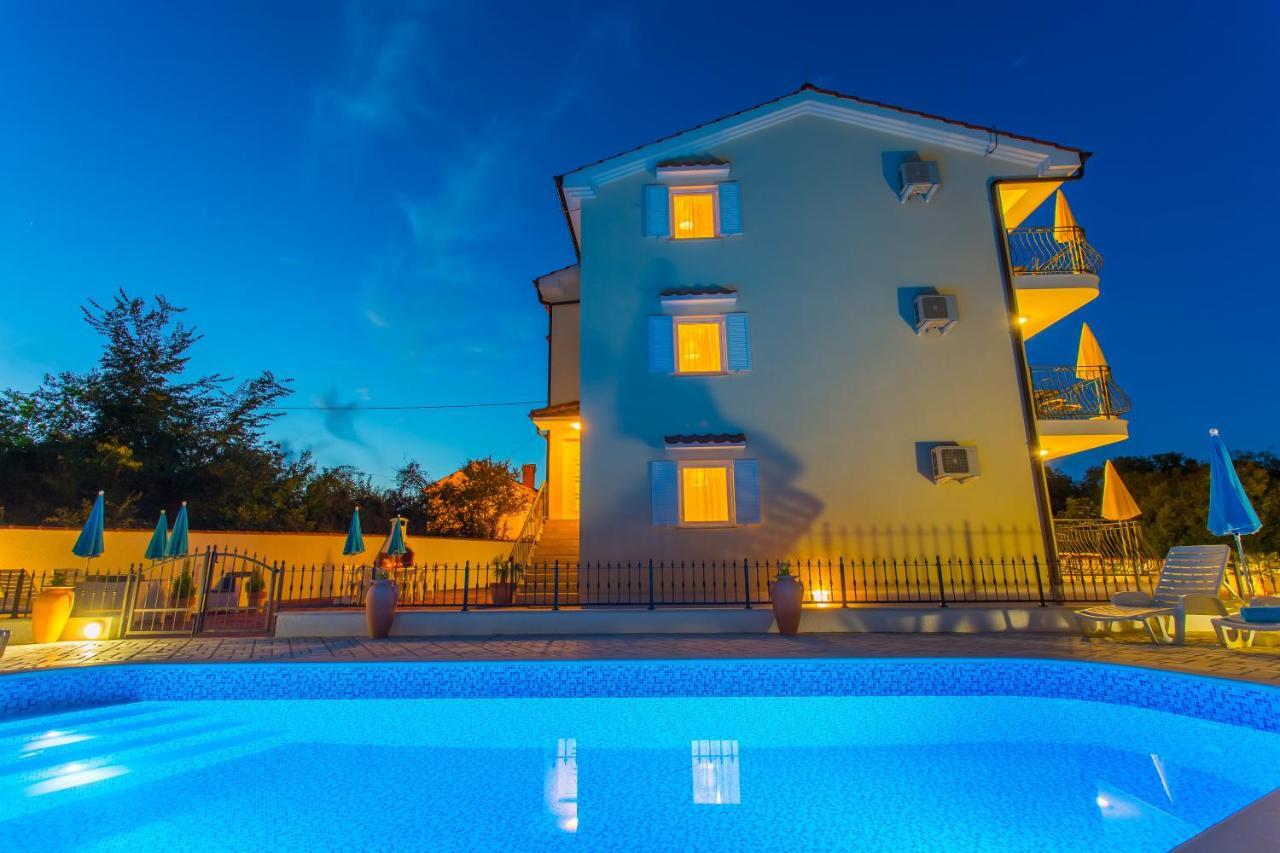 Luxury Palmer Residence Krk Dobrinj Eksteriør bilde