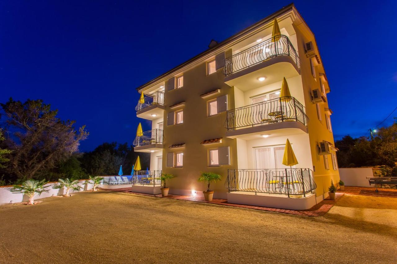 Luxury Palmer Residence Krk Dobrinj Eksteriør bilde